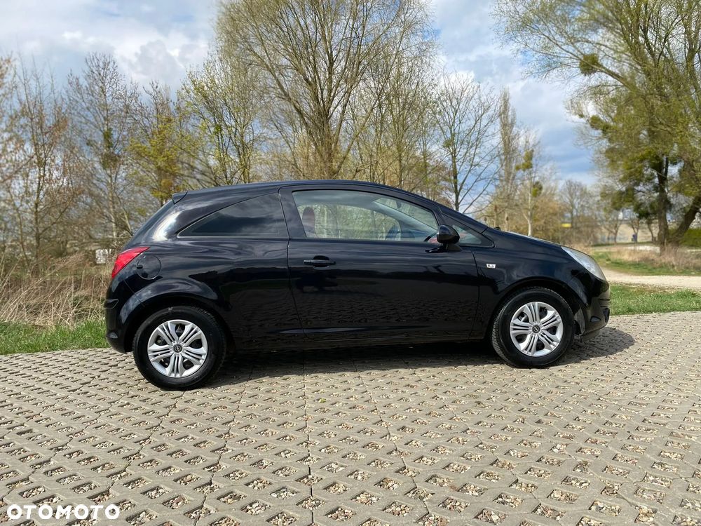 Opel Corsa - 16