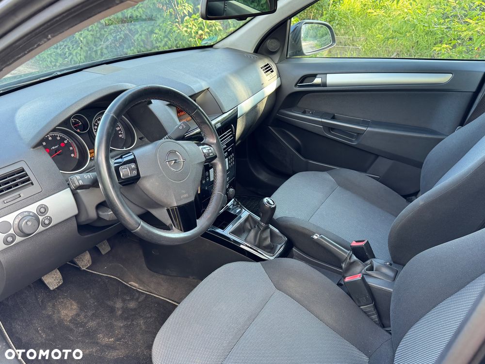 Opel Astra 1.6 Easytronic Edition 111 Jahre - 12