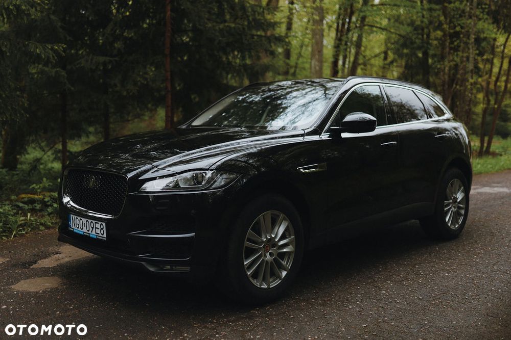 Jaguar F-Pace 25t AWD Prestige - 3