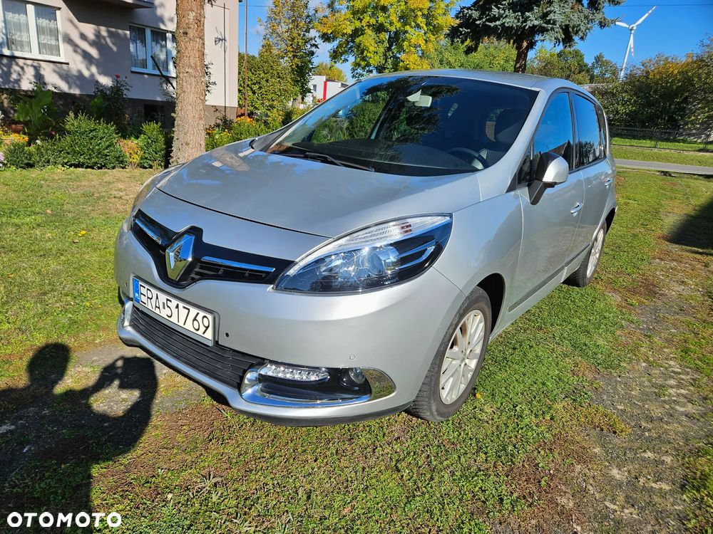 Renault Scenic 2015 photo 2