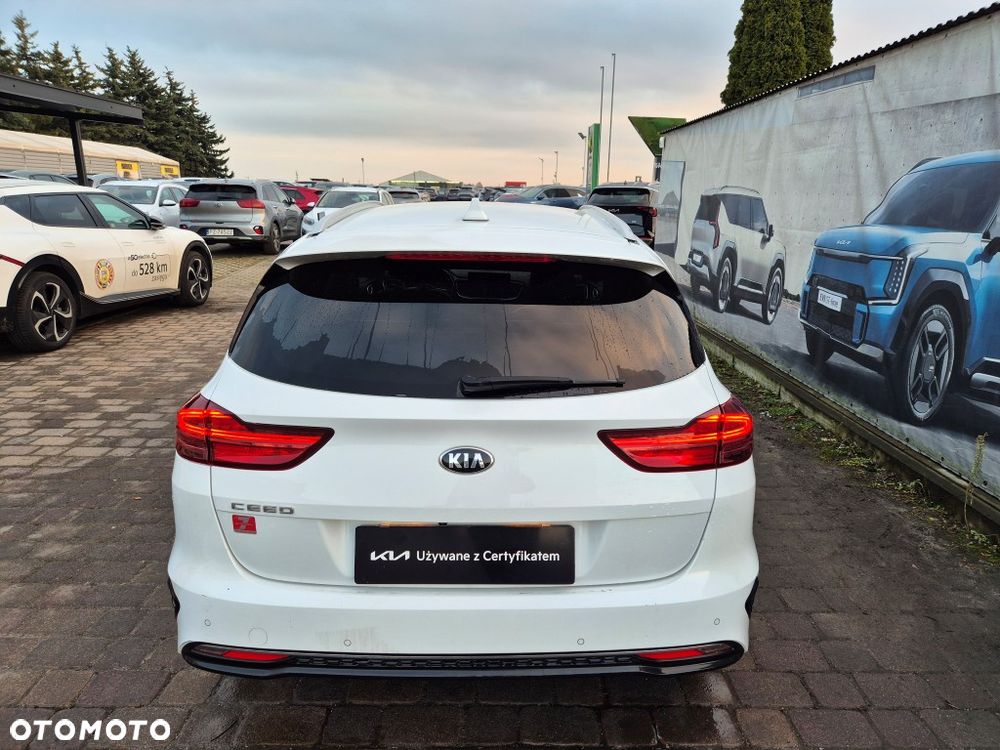 Kia Ceed 1.4 T-GDI L Business Line - 20
