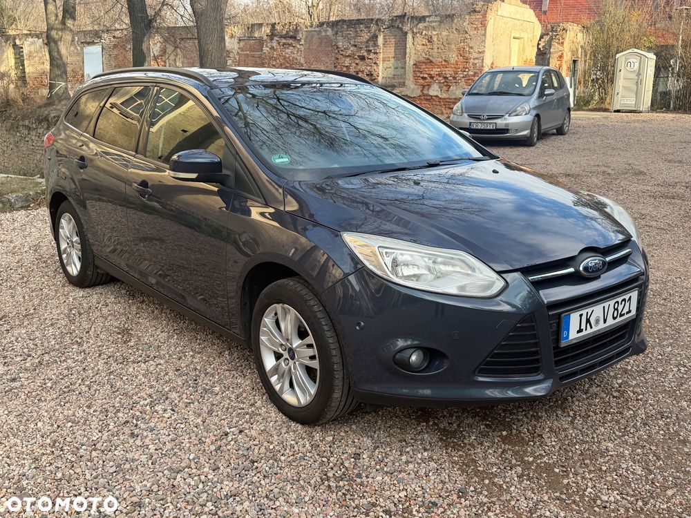 Ford Focus 1.6 TI-VCT Champions Edition - 11