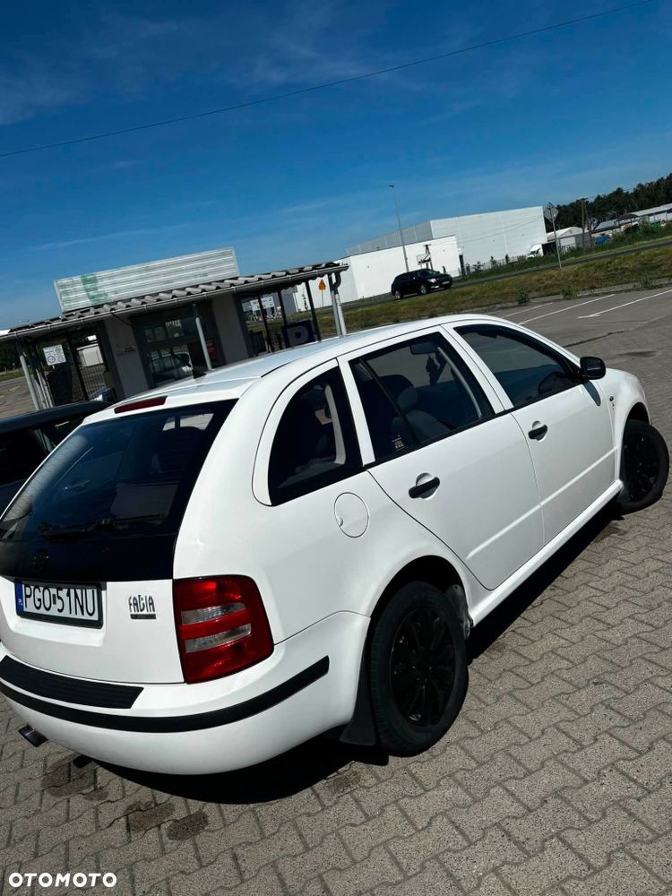 Skoda Fabia - 2
