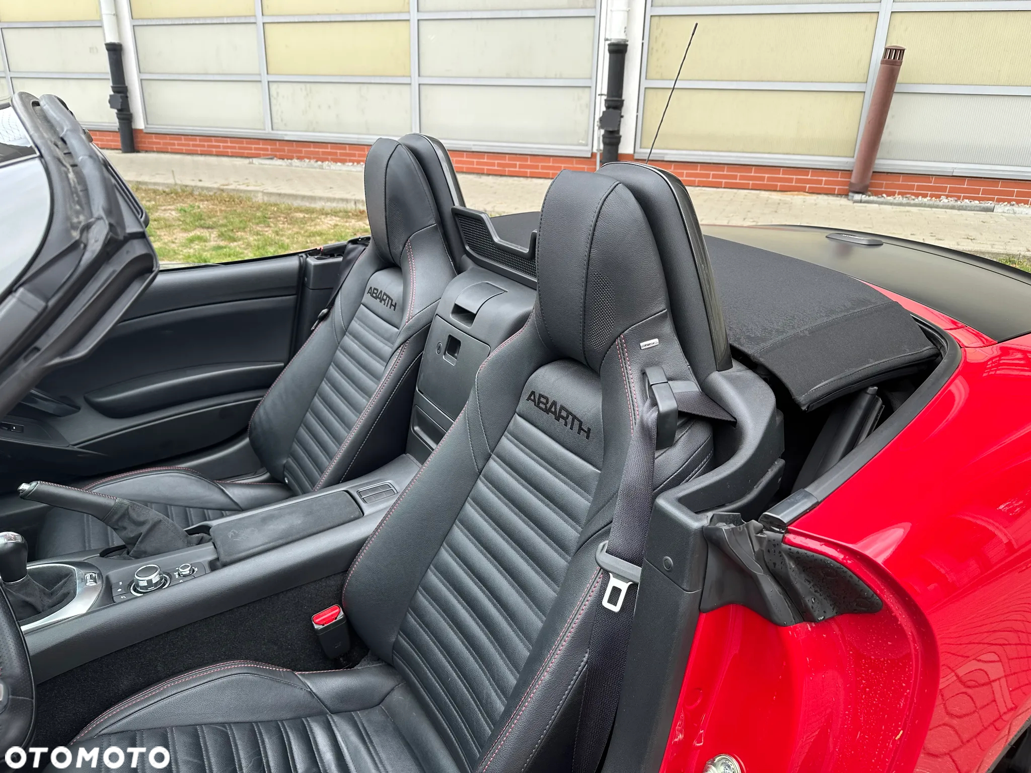 Fiat 124 Spider - 12