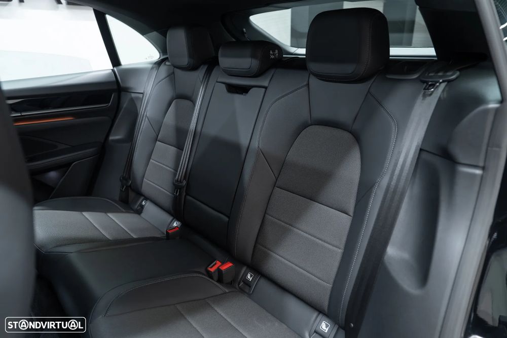 Porsche Macan Electric - 55