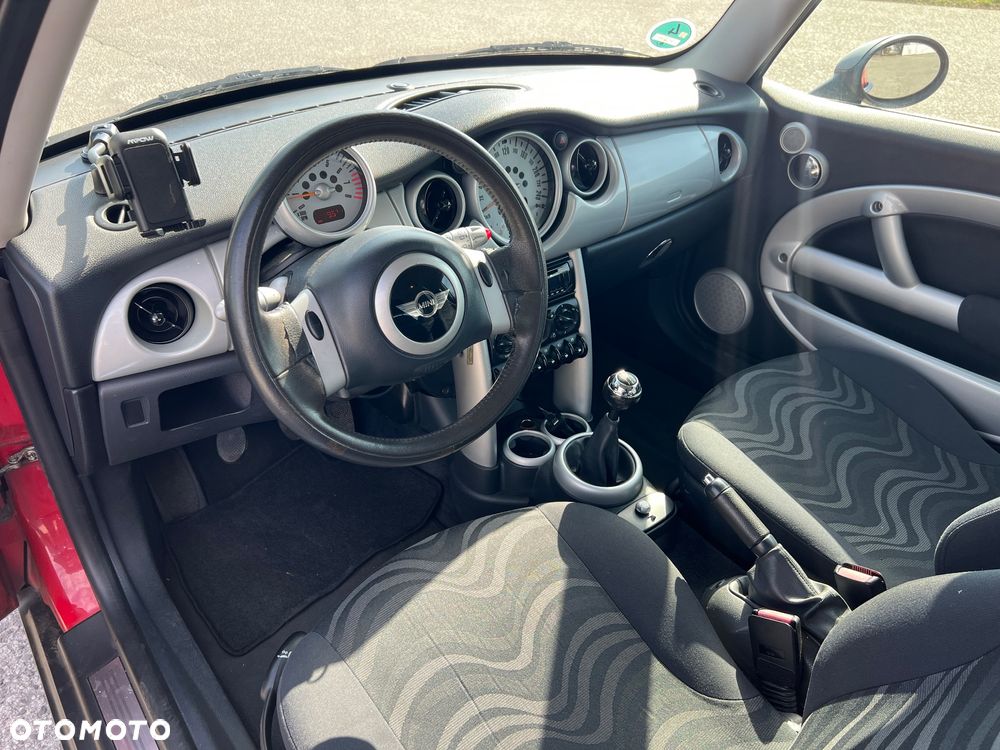 MINI ONE Standard - 31