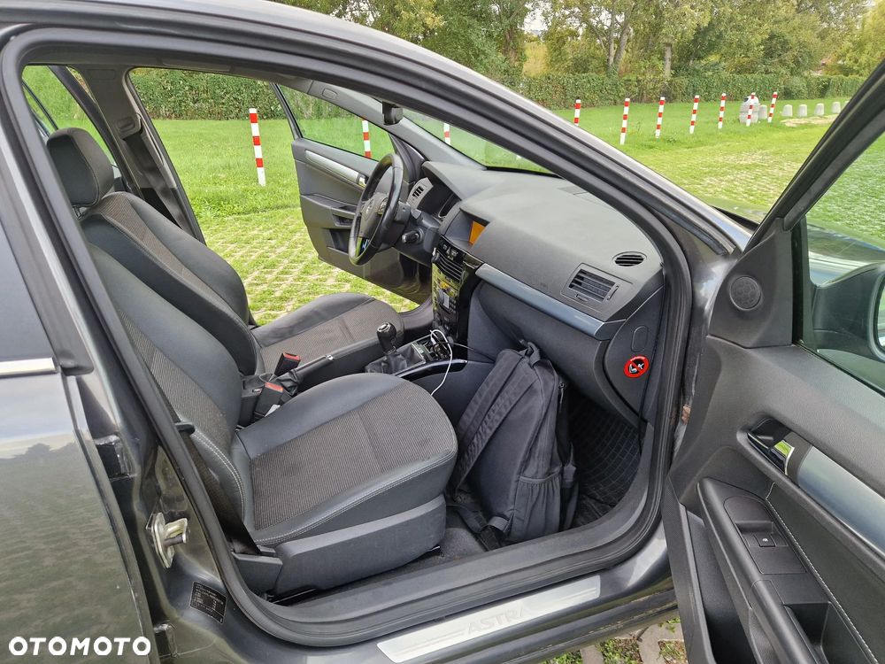 Opel Astra 1.8 Cosmo - 13