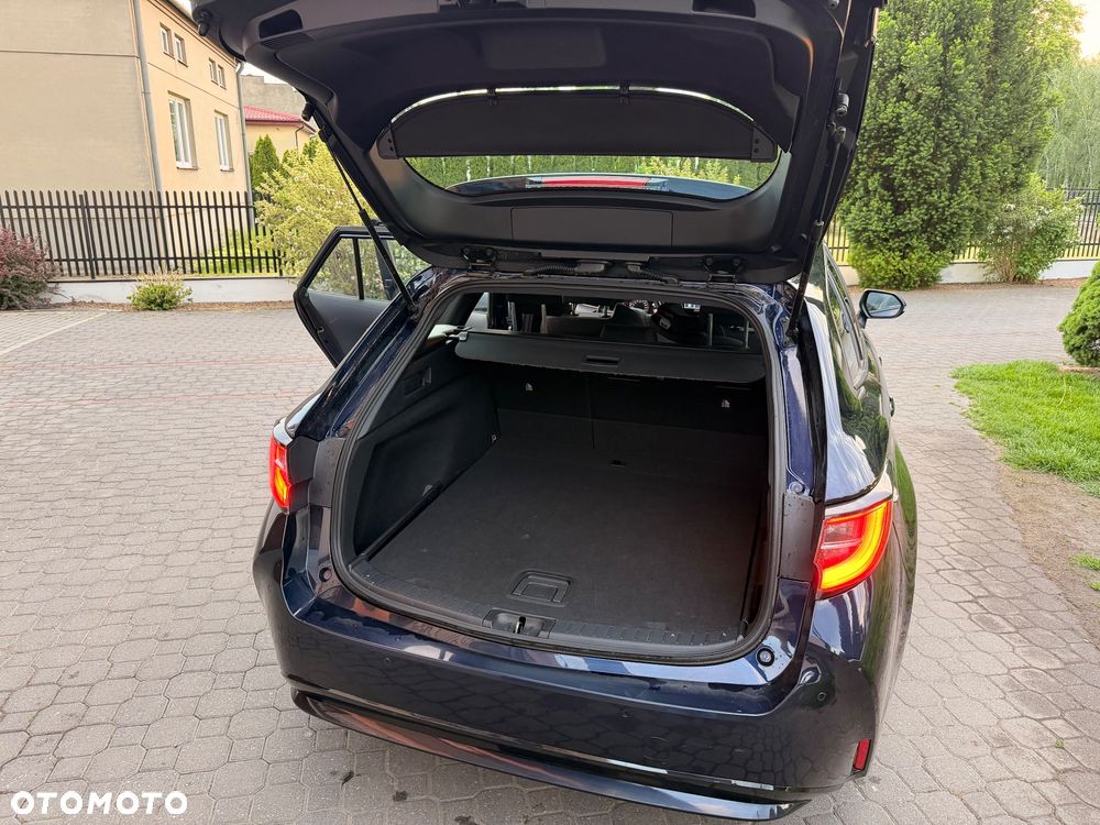 Toyota Corolla 1.8 Hybrid Comfort - 26