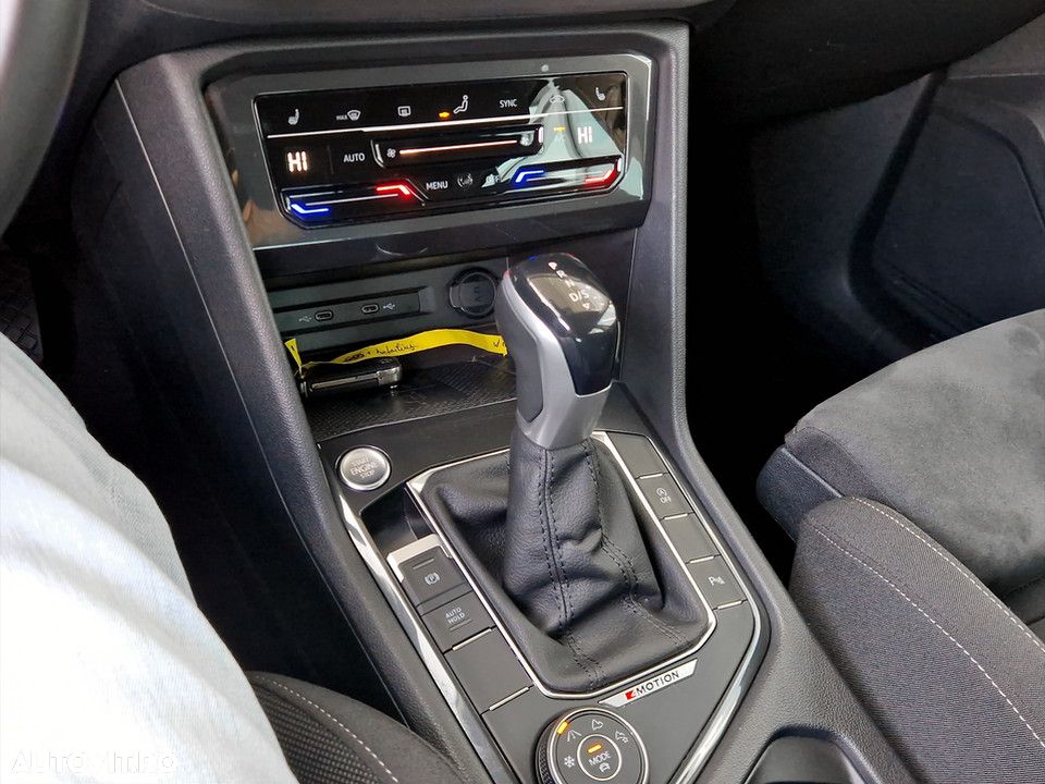 Volkswagen Tiguan 2.0 TDI 4Mot DSG Life - 15