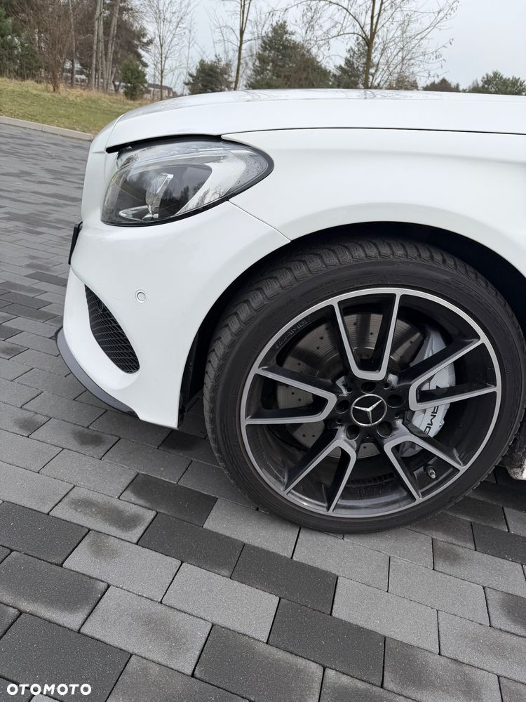 Mercedes-Benz Klasa C AMG 43 4Matic 9G-TRONIC - 30