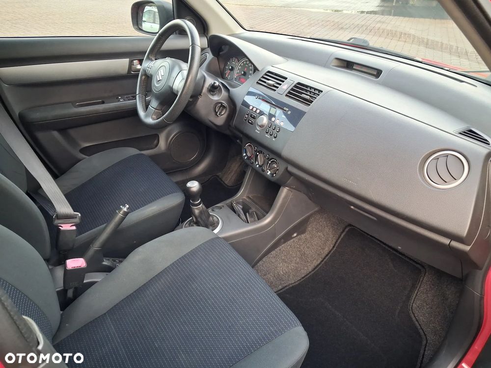 Suzuki Swift 1.3 Club dance - 7