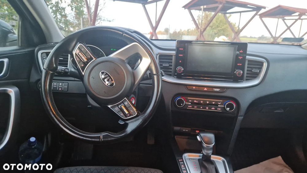 Kia Ceed 1.5 T-GDI M DCT - 9