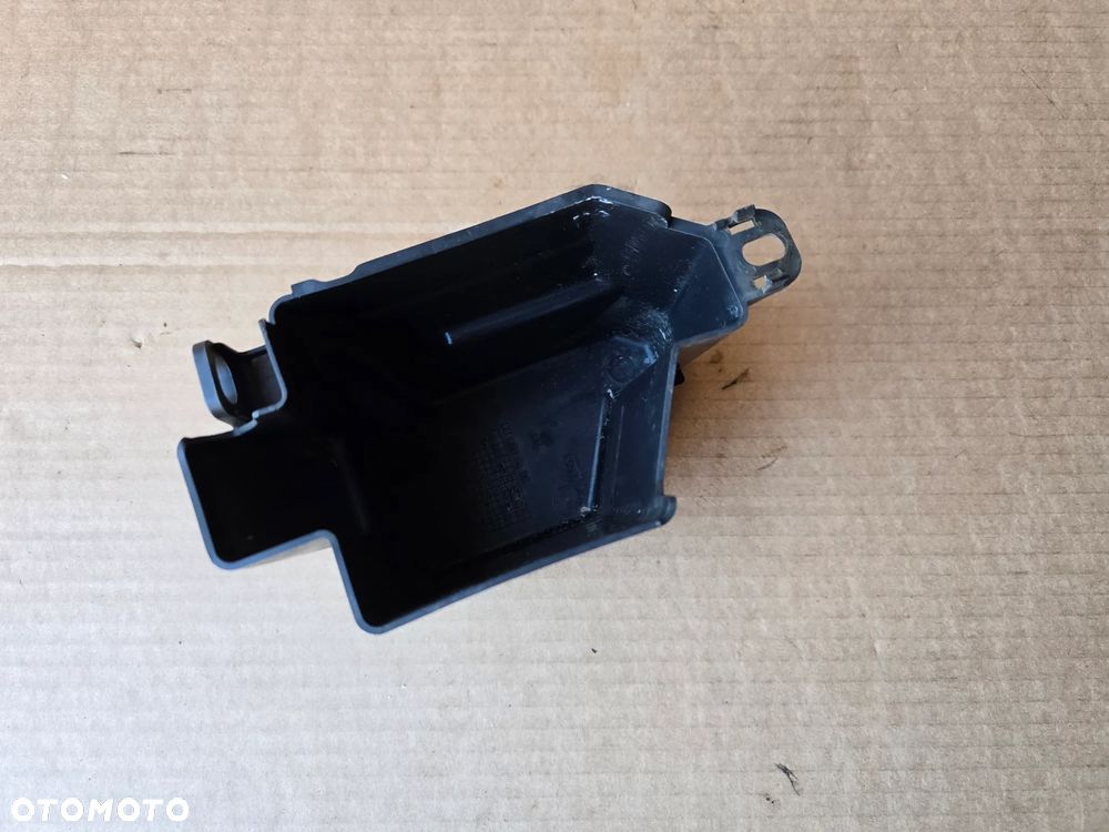 Toyota Proace Jumpy Spacetourer osłona pokrywa pokrywka kostek elektrycznych przy pompie wspomagania kierownicy - 4