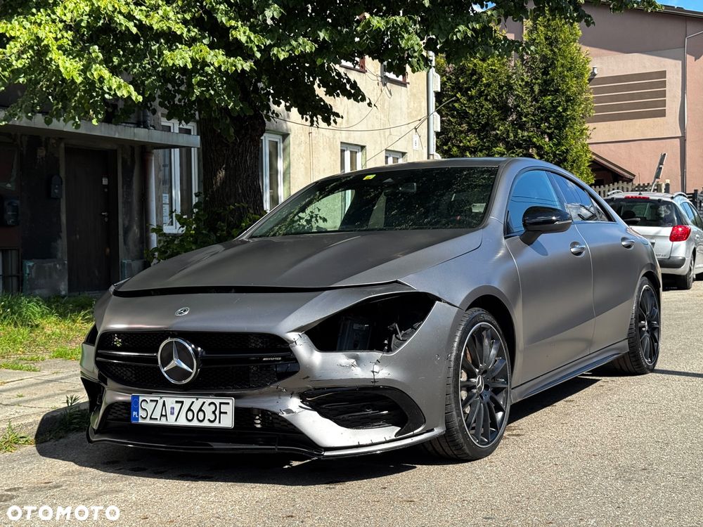 Mercedes-Benz CLA - 2