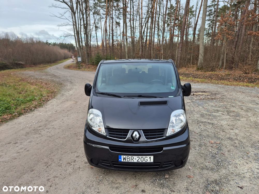 Renault Trafic Grand Passenger Expression - 14