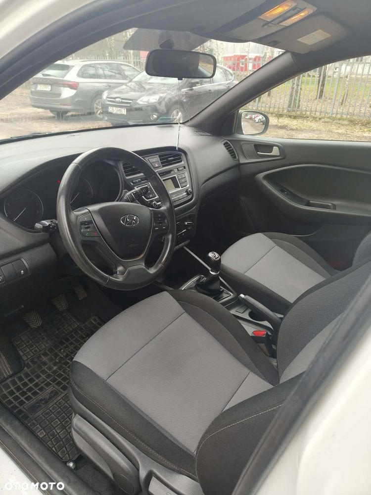 Hyundai i20 1.2 GO - 7