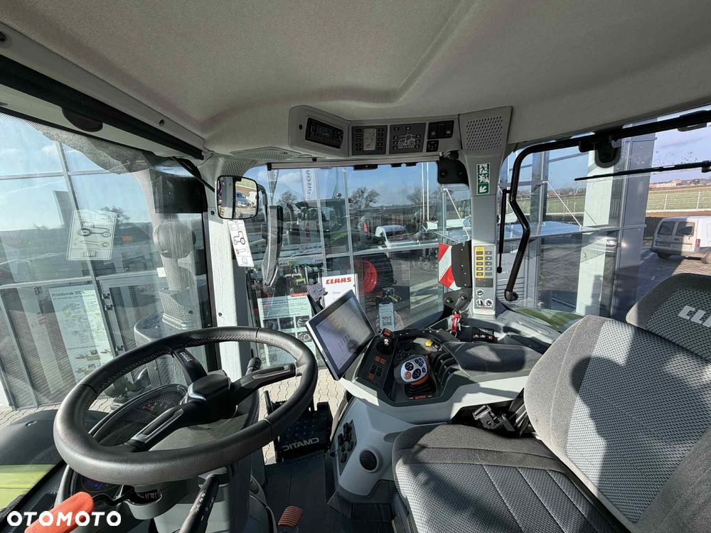 Claas AXION 930 CMATIC - 8