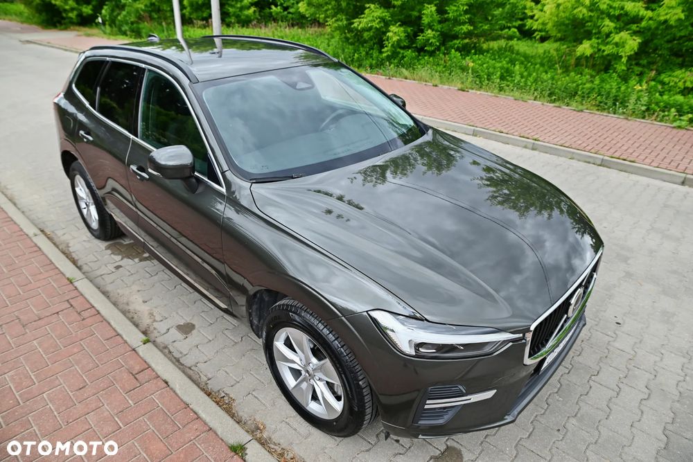 Volvo XC 60 B4 D AWD Geartronic Momentum Pro - 13