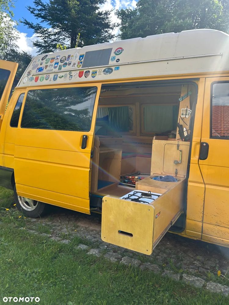 Volkswagen Transporter - 12