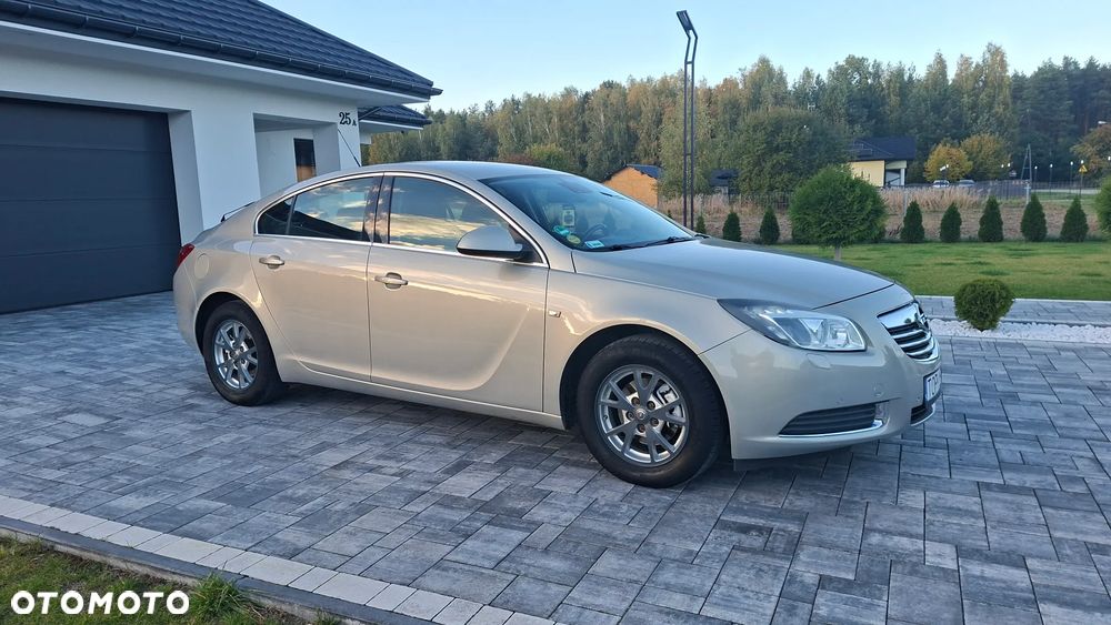 Opel Insignia - 14