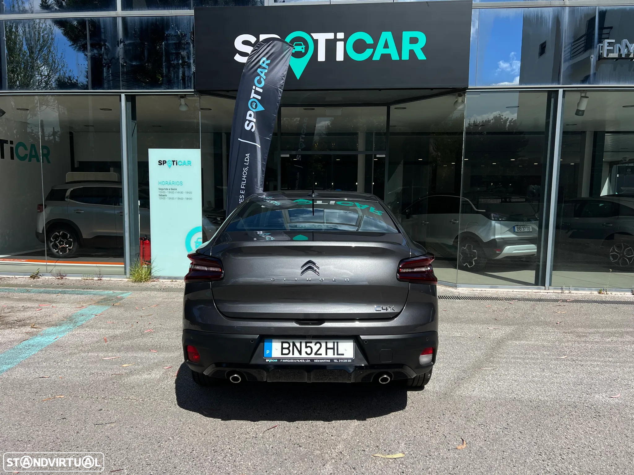 Citroën C4 X 1.2 PureTech Plus EAT8 - 8