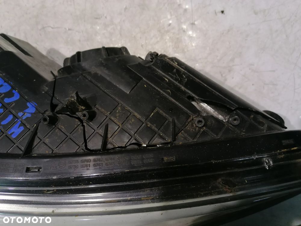 KIA CEE'D II 13r LAMPA PRAWY PRZÓD XENON 92102-A2390 - 4