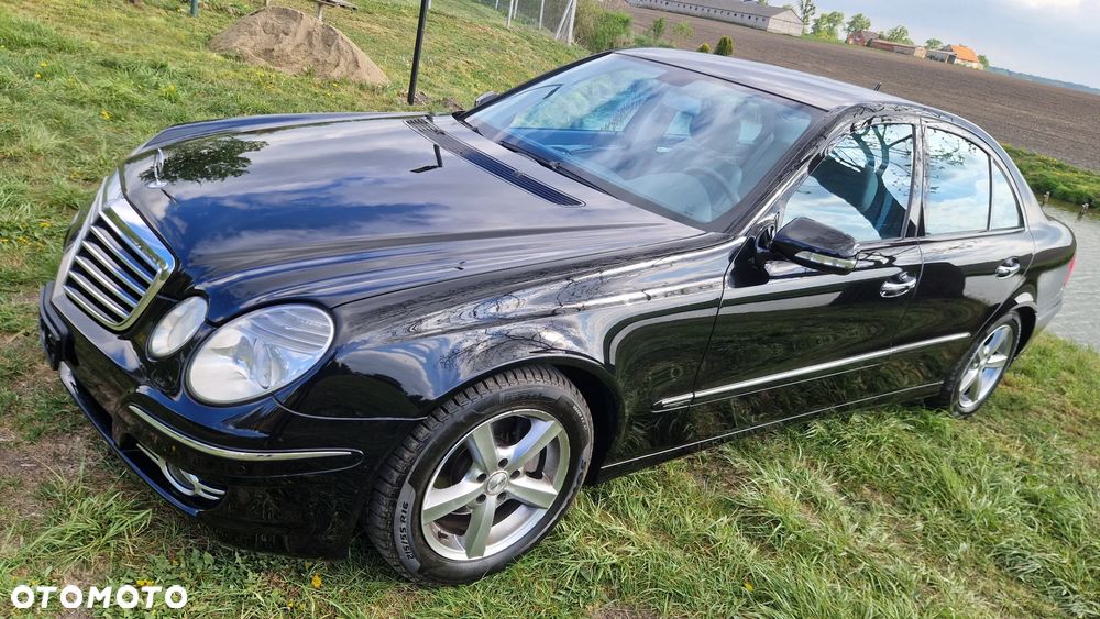 Mercedes-Benz Klasa E 280 4Matic Automatik Avantgarde - 14