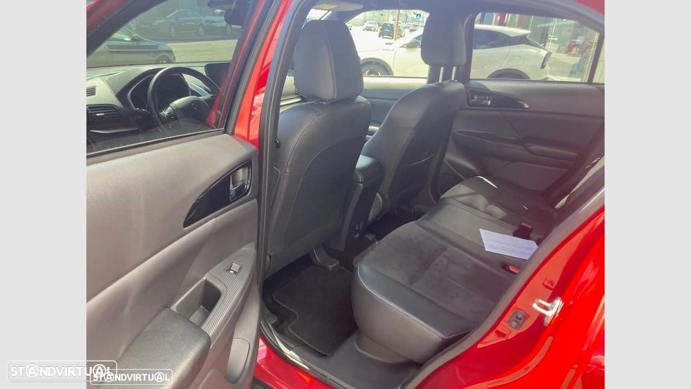 Mitsubishi Eclipse Cross 2.4 PHEV eMotion - 9