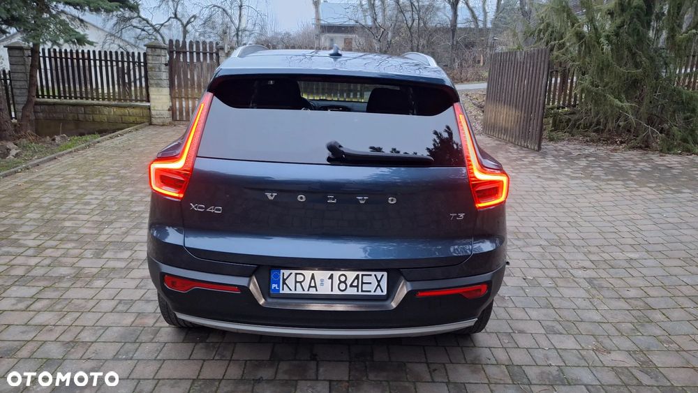 Volvo XC 40 T3 Geartronic Momentum Pro - 5