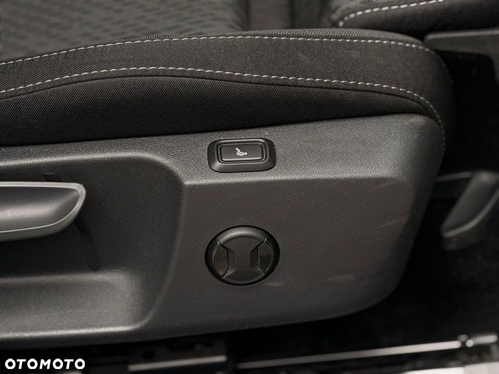 Skoda Octavia 2.0 TDI Ambition DSG - 20