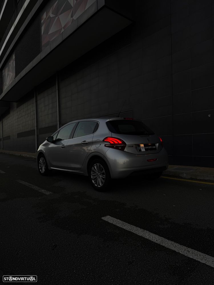 Peugeot 208 PureTech 82 Start & Stop Allure - 6