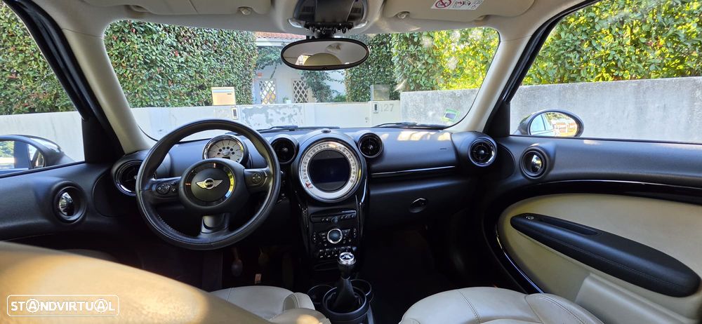 MINI Countryman Cooper D - 12