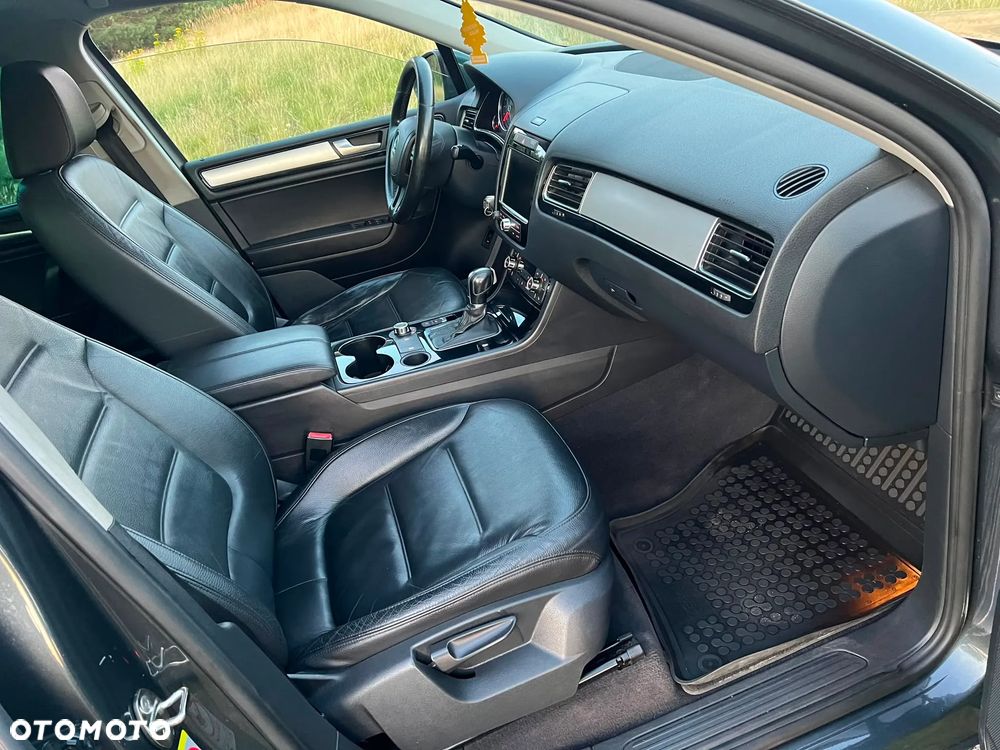 Volkswagen Touareg 3.0 V6 TDI BMT - 13