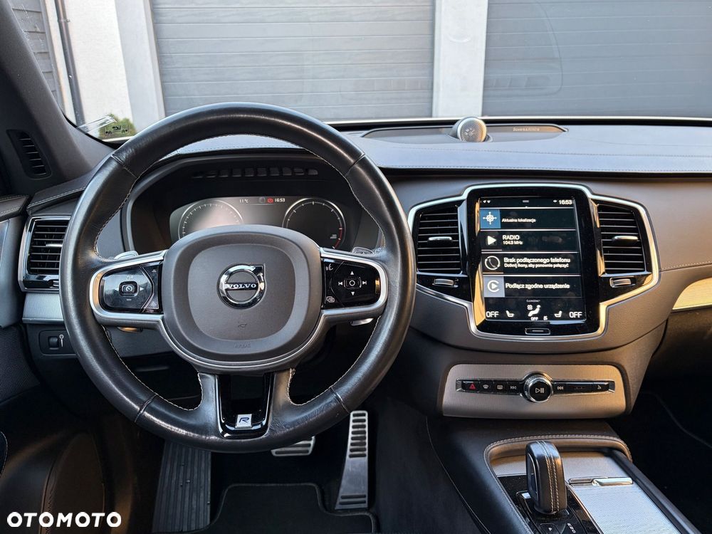 Volvo XC 90 - 23
