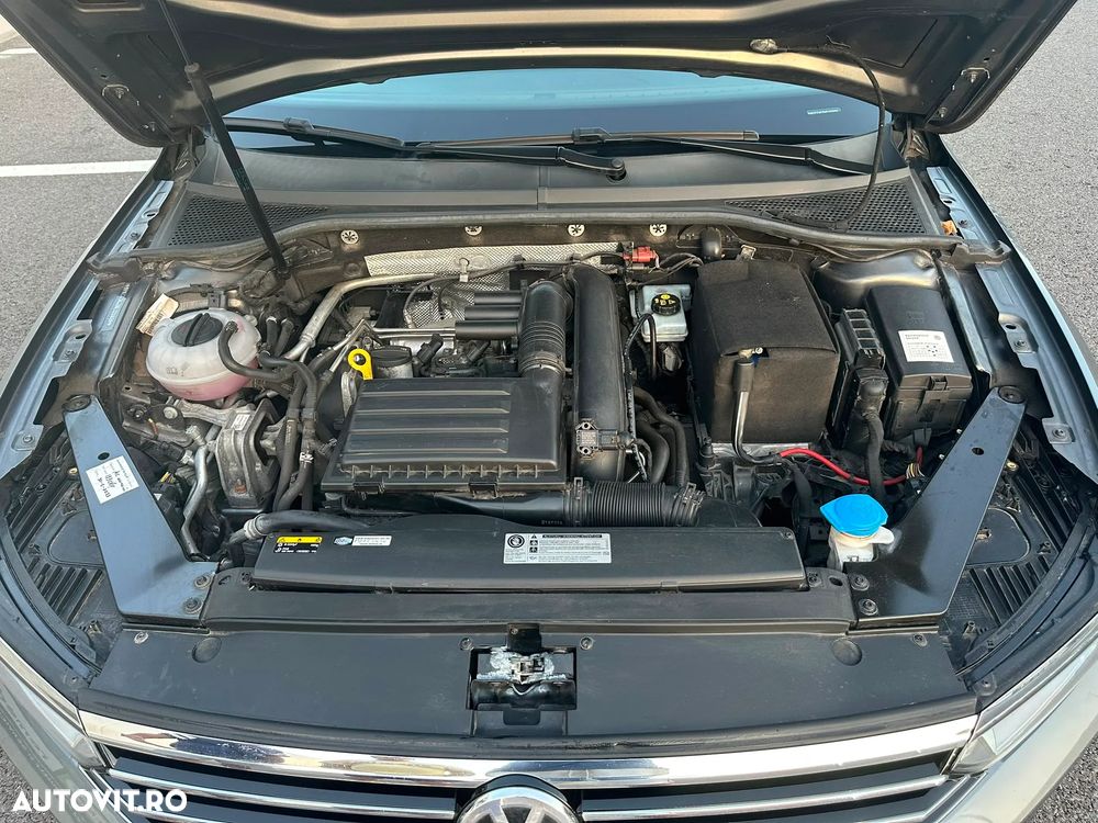 Volkswagen Passat 1.4 TSI BlueMotion Technology DSG Comfortline - 25