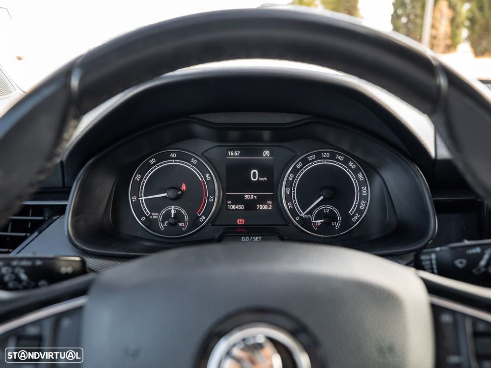 Skoda Kamiq 1.0 TSI Style - 36
