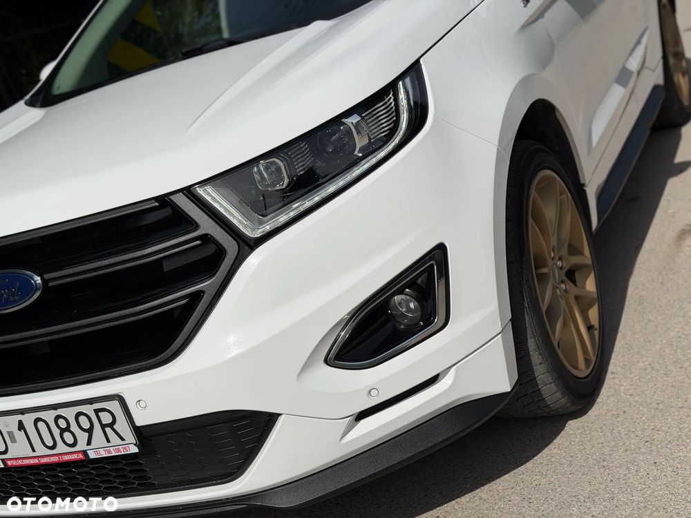 Ford Edge 2.0 TDCi Twin-Turbo 4WD ST-Line - 39
