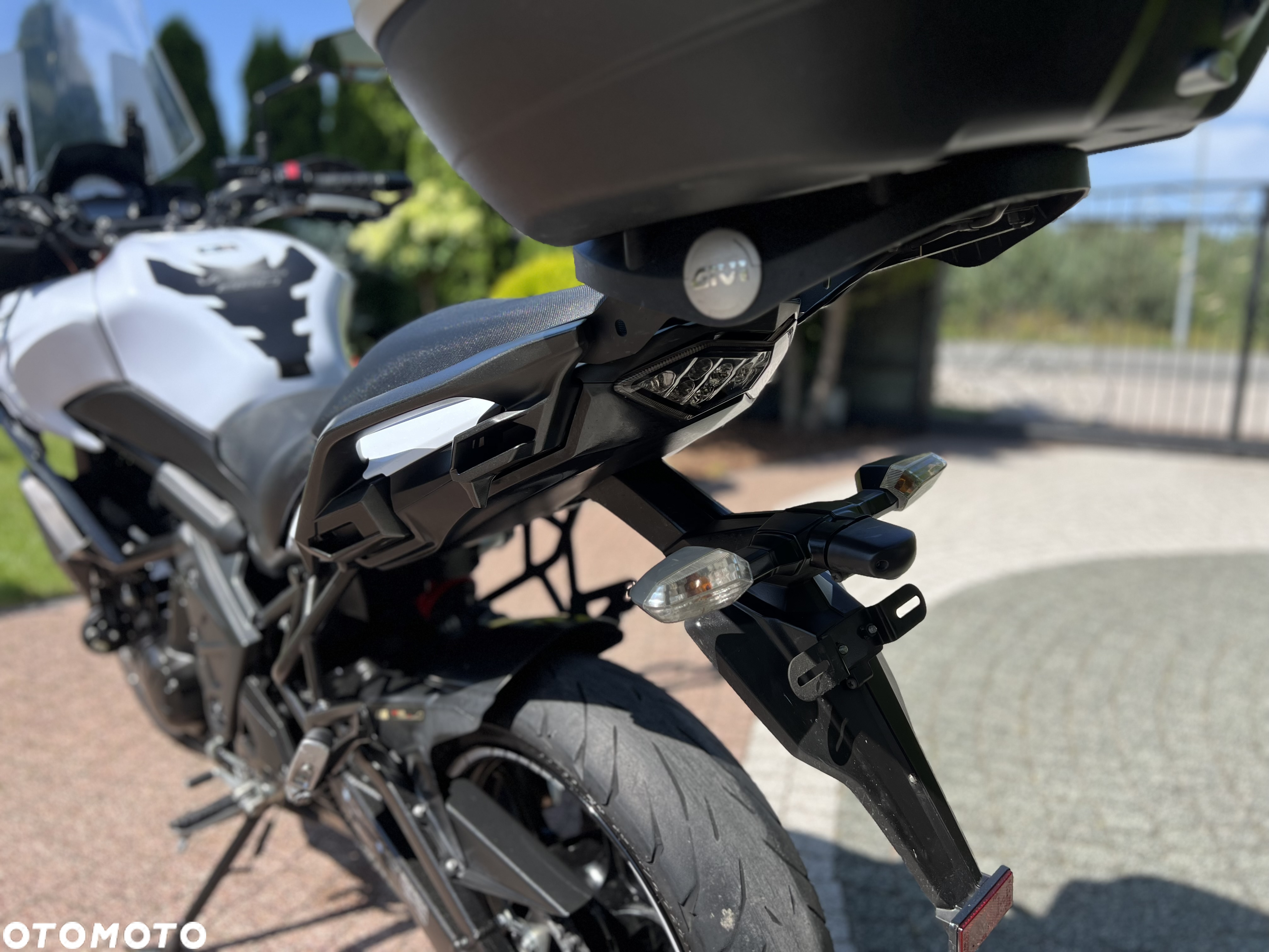 Kawasaki Versys 650 - 19