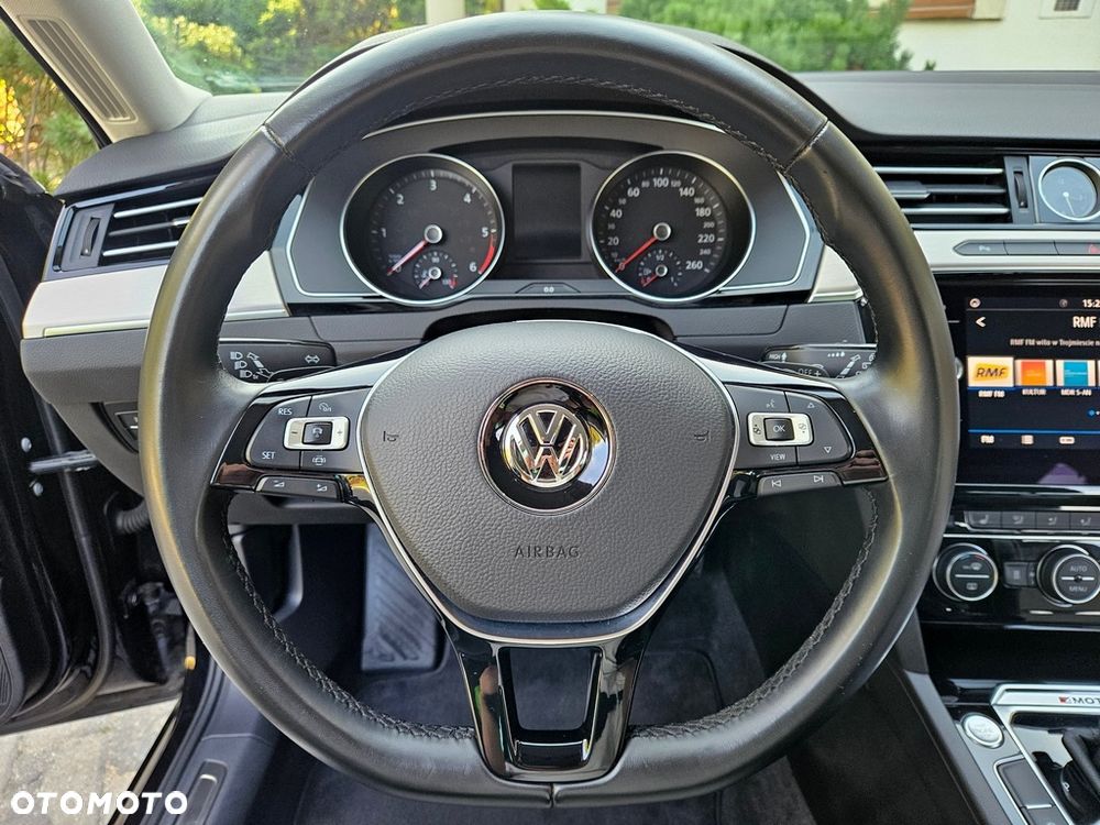 Volkswagen Passat Variant - 17
