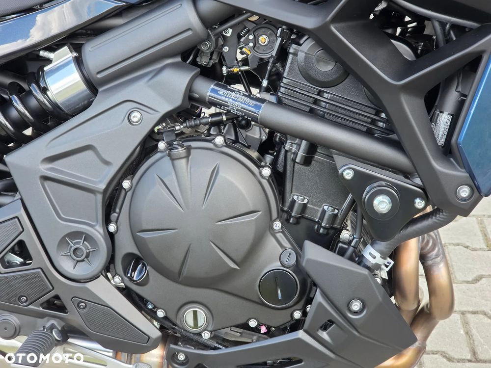 Kawasaki Versys 650 - 7