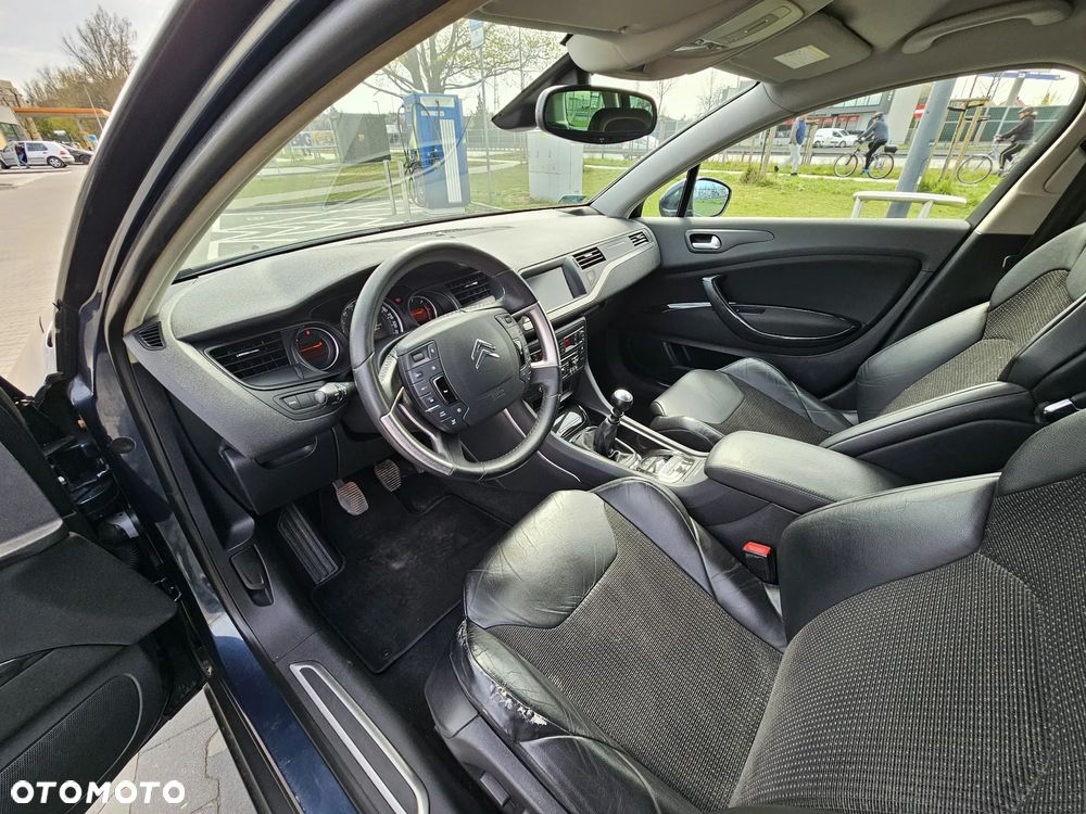 Citroën C5 HDi 135 Exclusive - 13