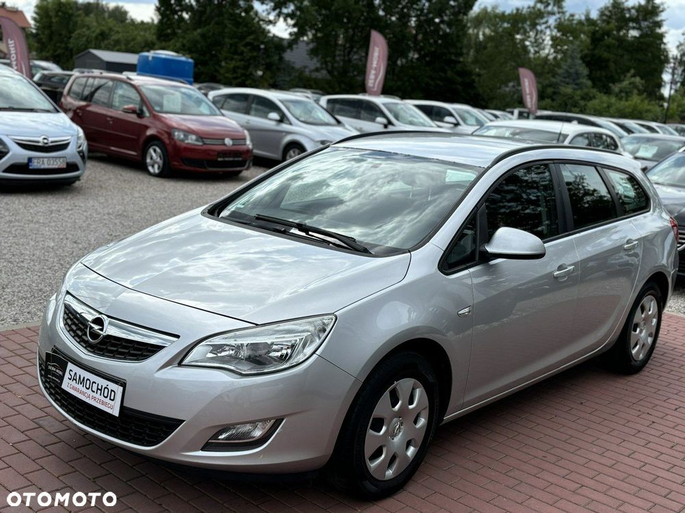 Opel Astra - 2