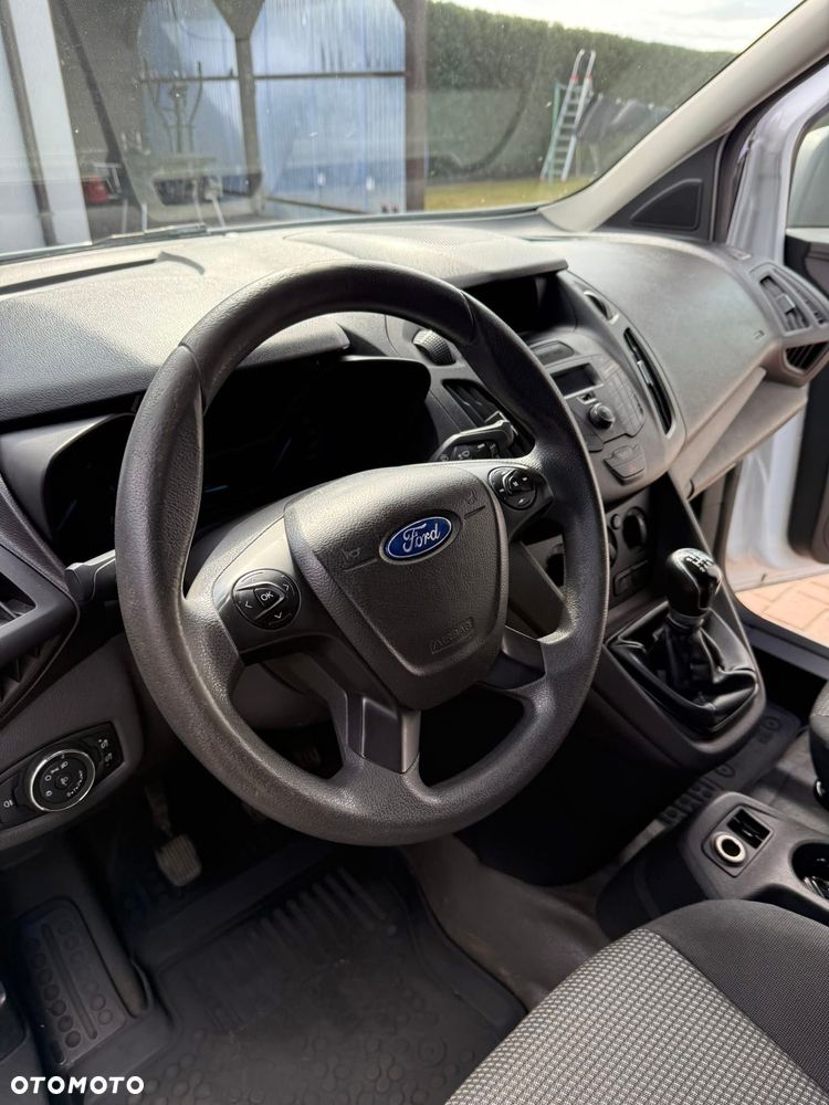 Ford Transit Connect - 9