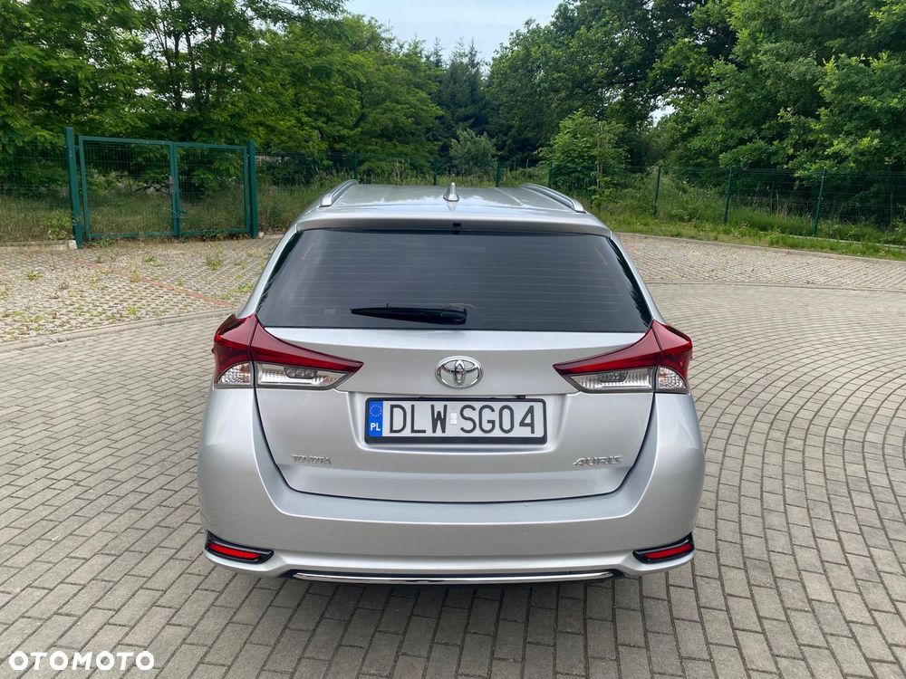 Toyota Auris - 7