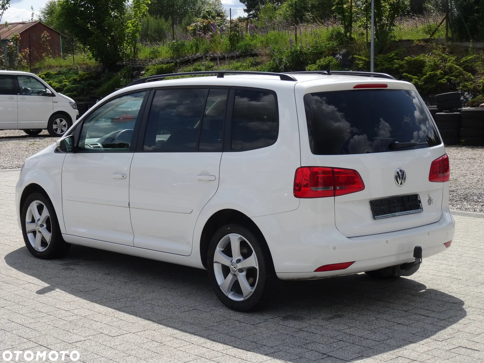 Volkswagen Touran 2.0 TDI DPF BlueMotion Technology Comfortline - 7