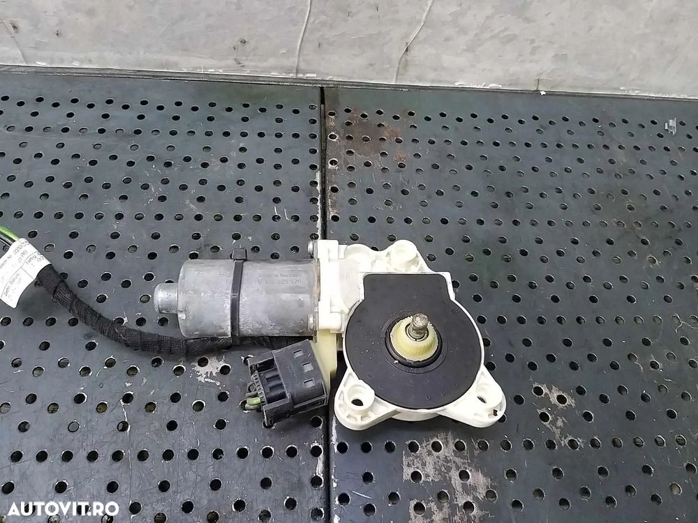 Motoras macara stanga fata mercedes e class w211 a2118202942 - 2