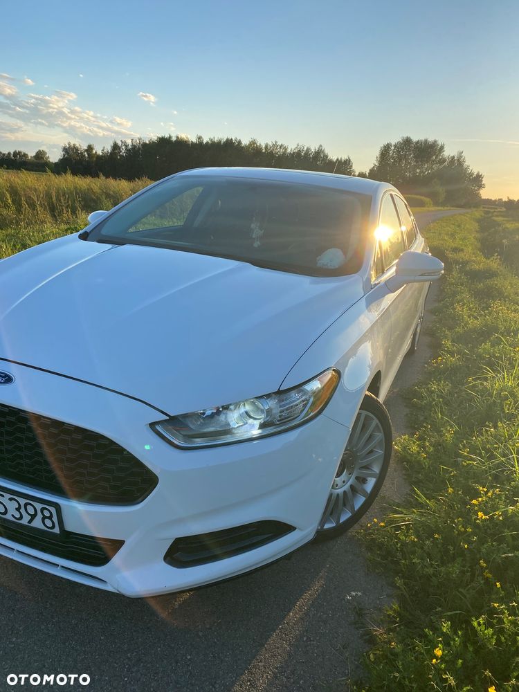 Ford Fusion - 1