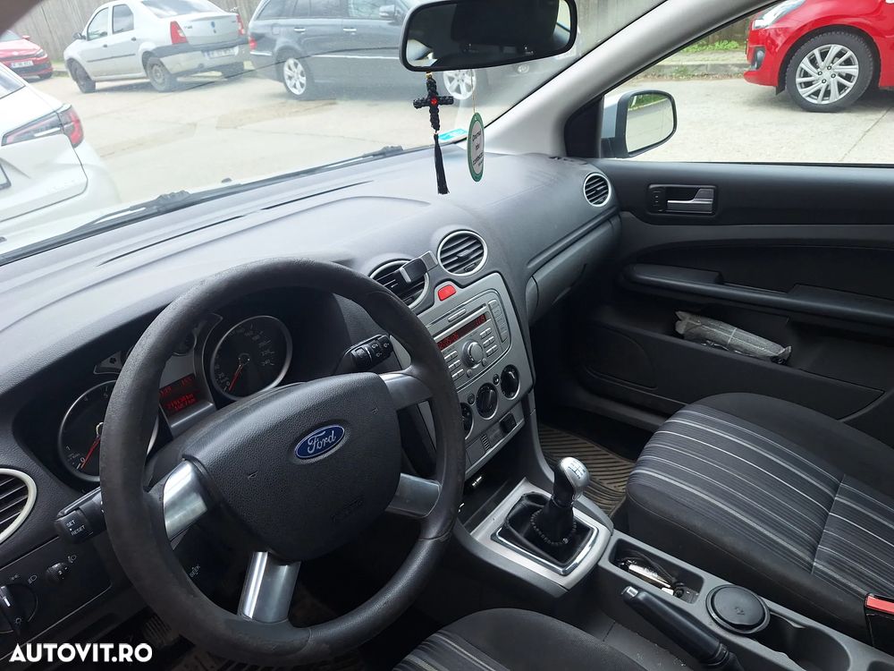 Ford Focus - 2