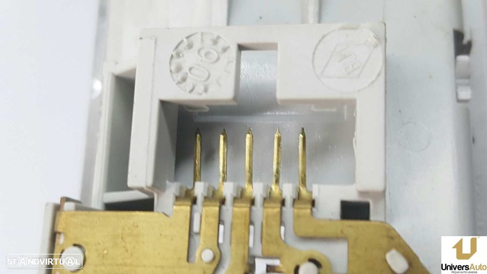 LUZ INTERIOR RENAULT CLIO III STYLE - 4