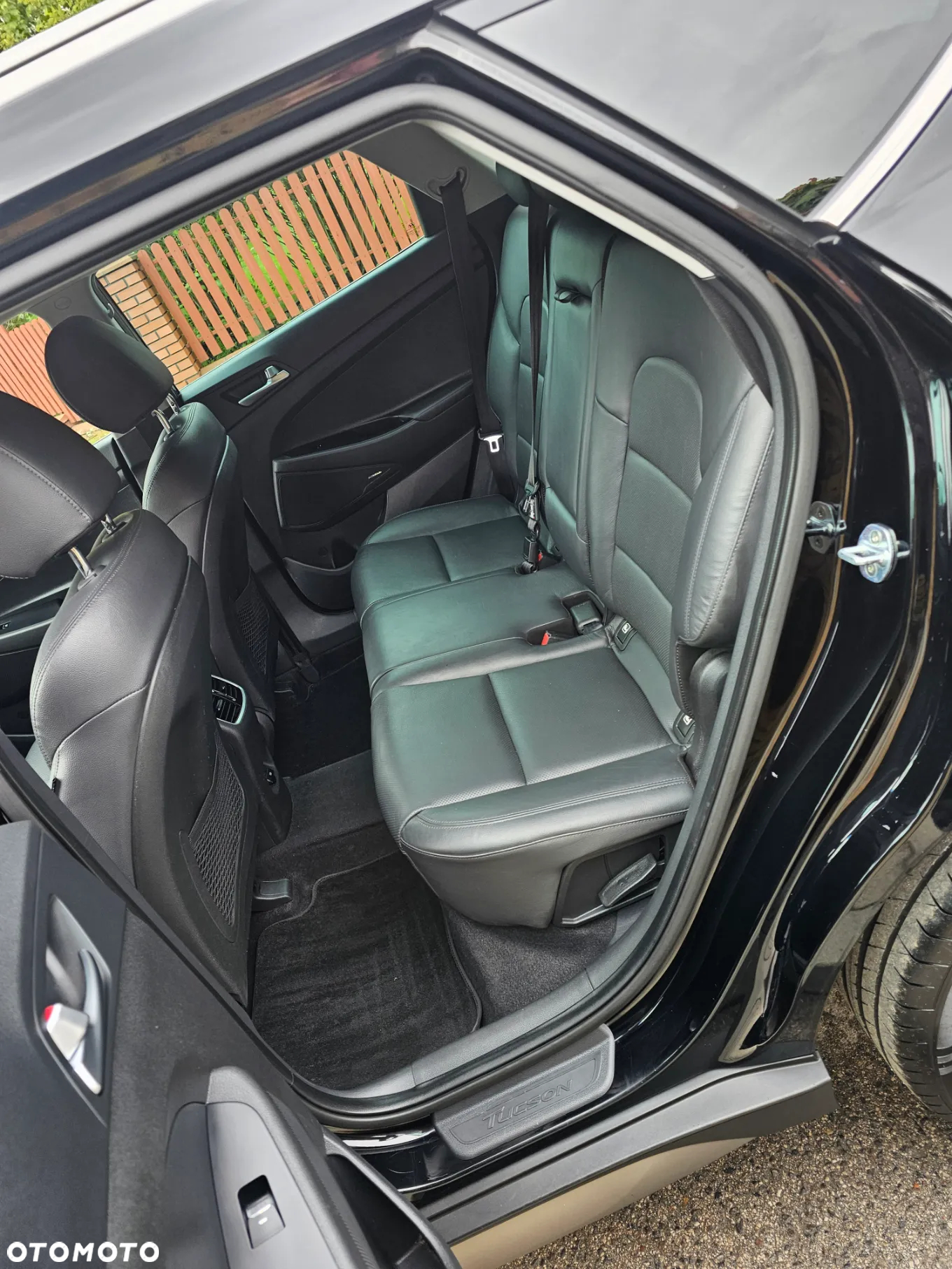 Hyundai Tucson 1.6 GDI BlueDrive GO 2WD - 17